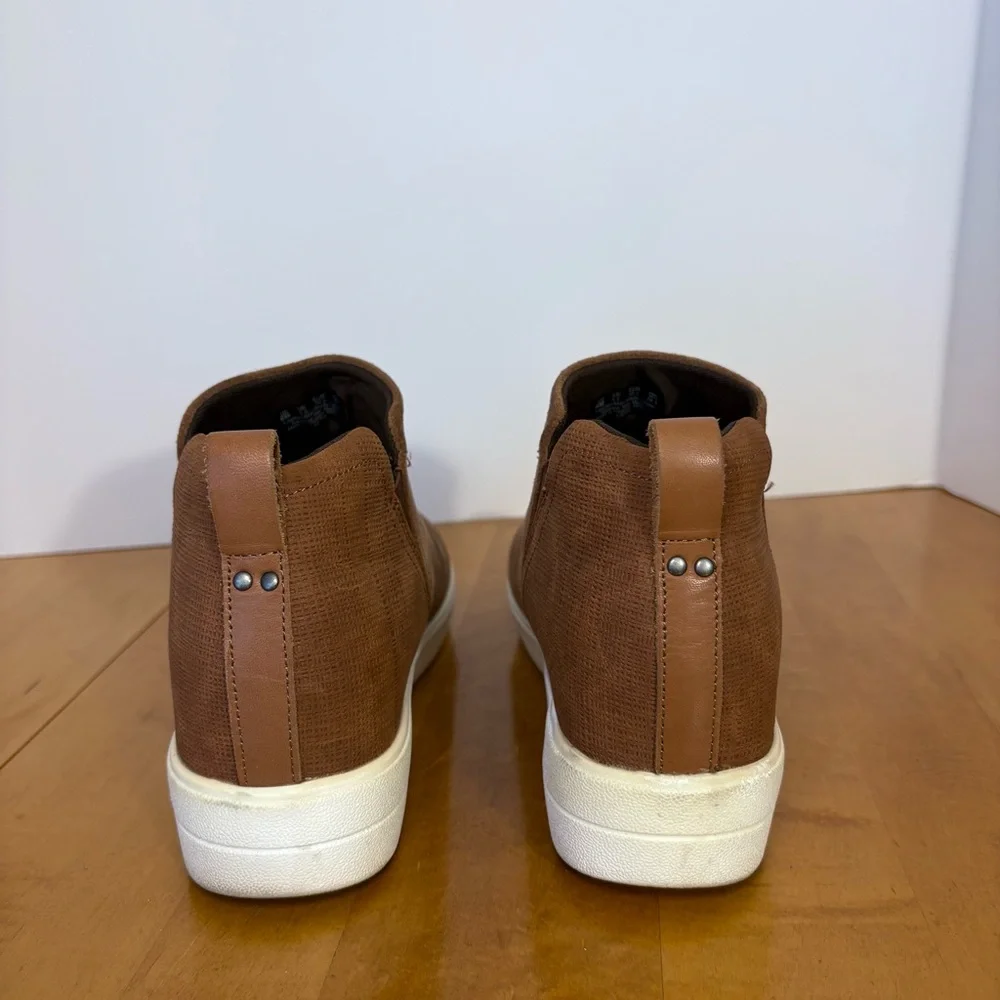 Ryka Women's Vera Wedge Sneaker Bootie 8 - Picture 4 of 12
